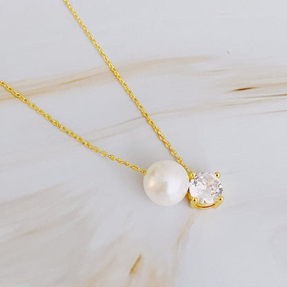 Single Pearl And Diamond Necklace